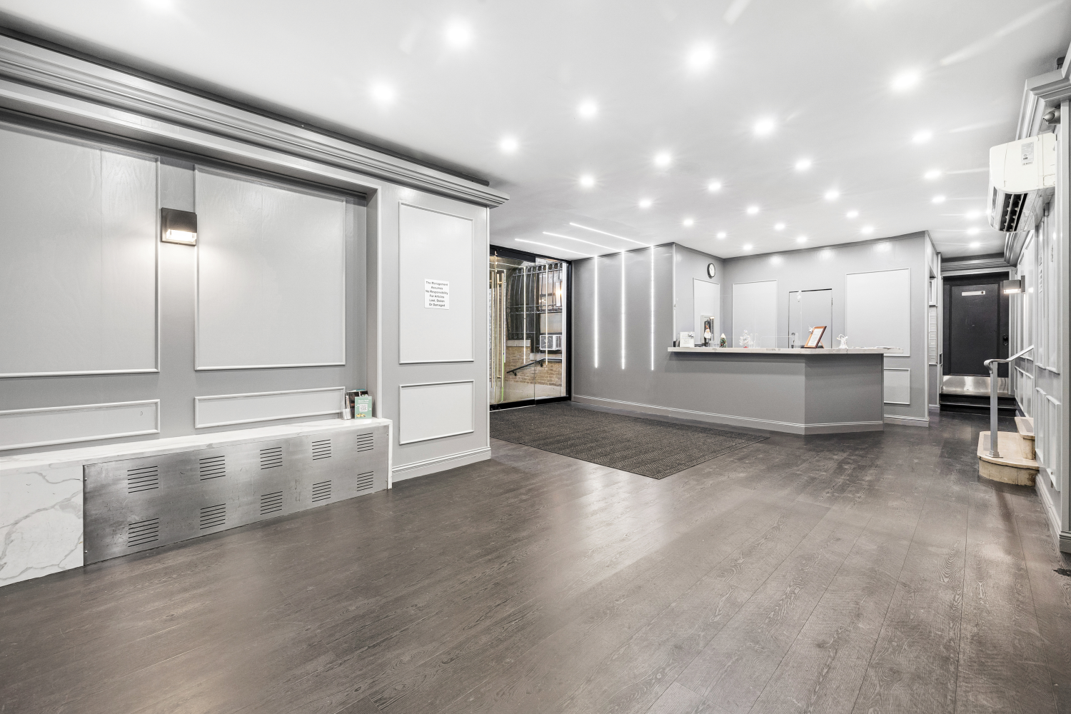 341 W 45TH Street 210