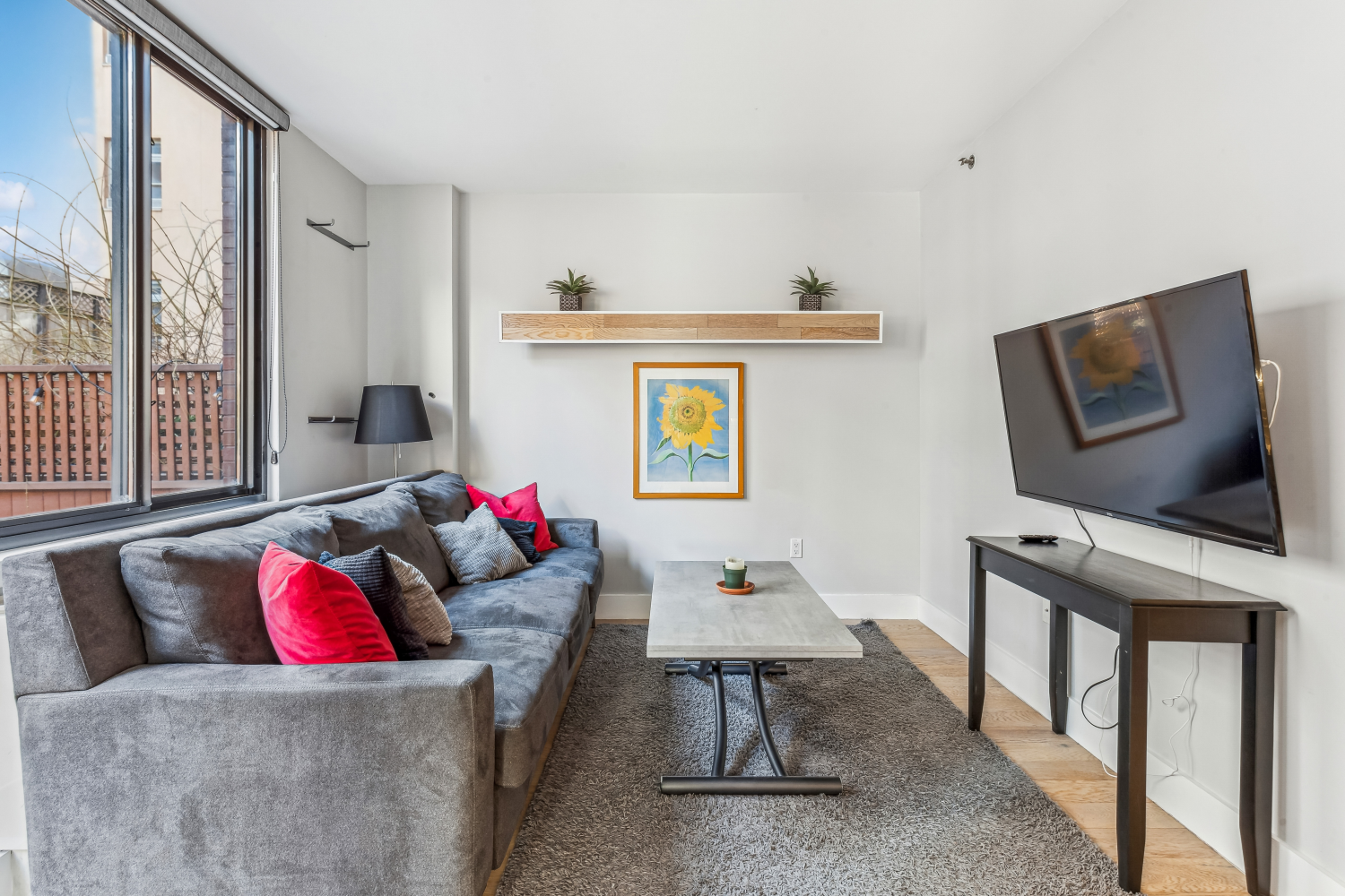 199 BOWERY 2C