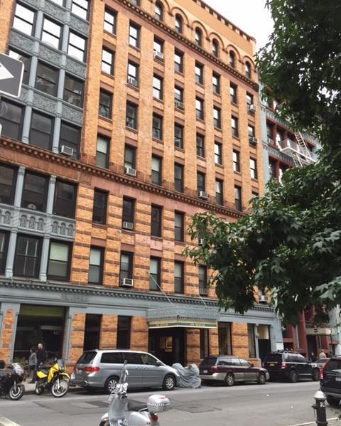 250 MERCER Street B1003