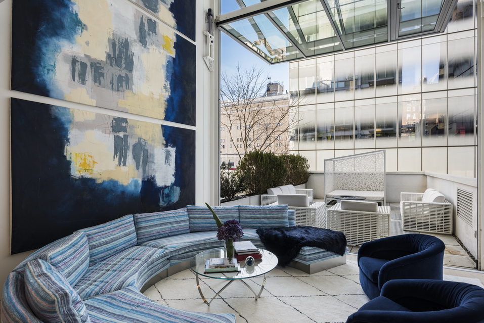 524 W 19TH Street 1
