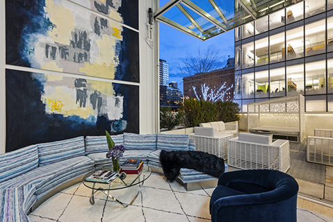 524 W 19TH Street 1