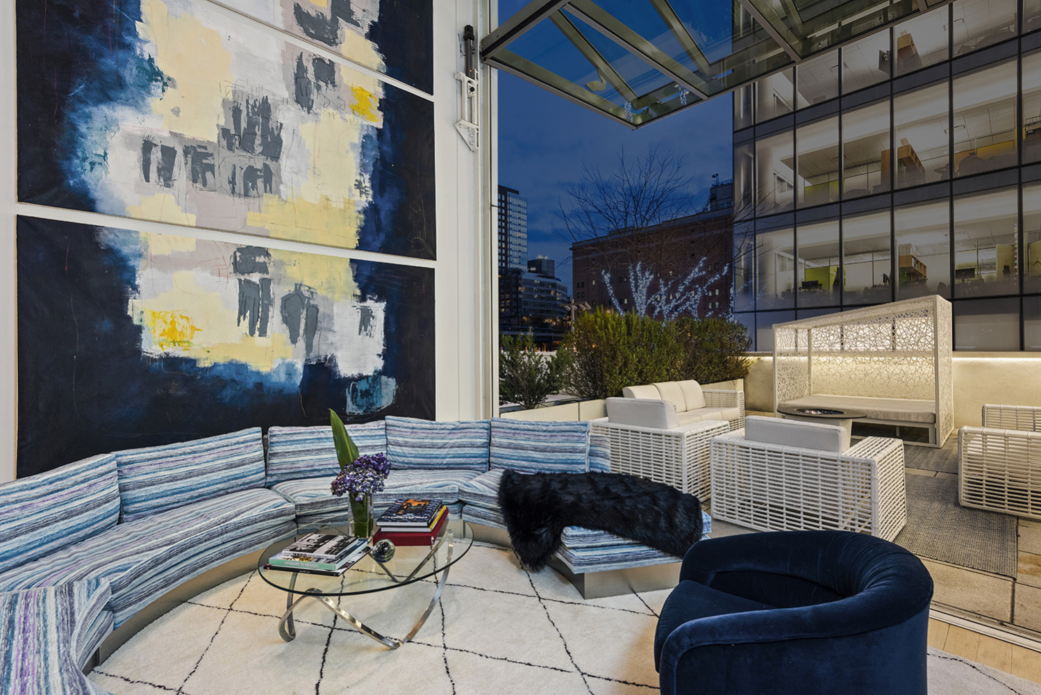 524 W 19TH Street 1