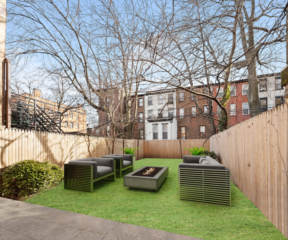 46 CLIFTON Place