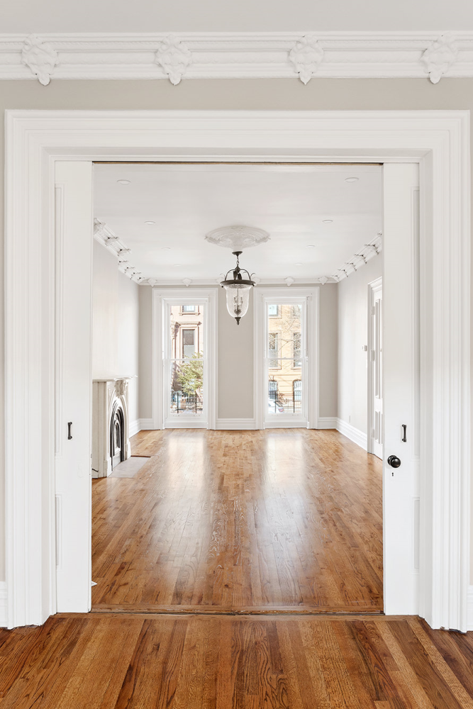 46 CLIFTON Place