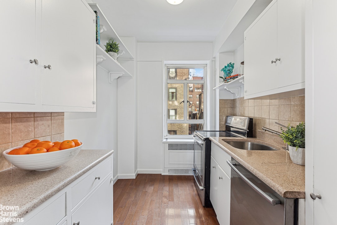 19 E 88TH Street 7C