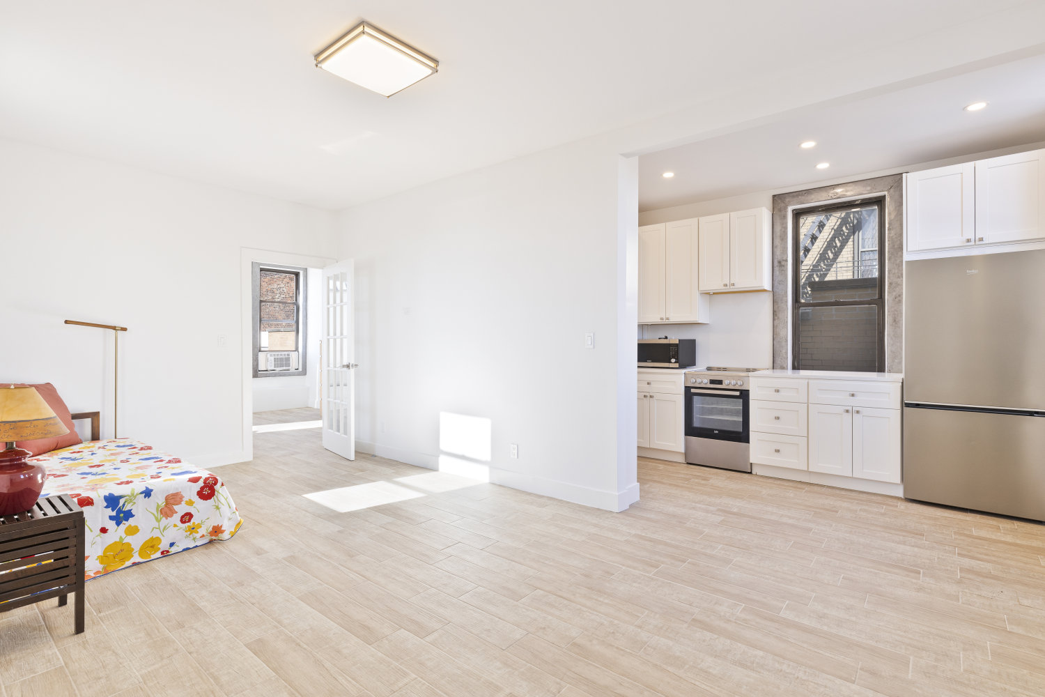 270 RIVERSIDE Drive PH