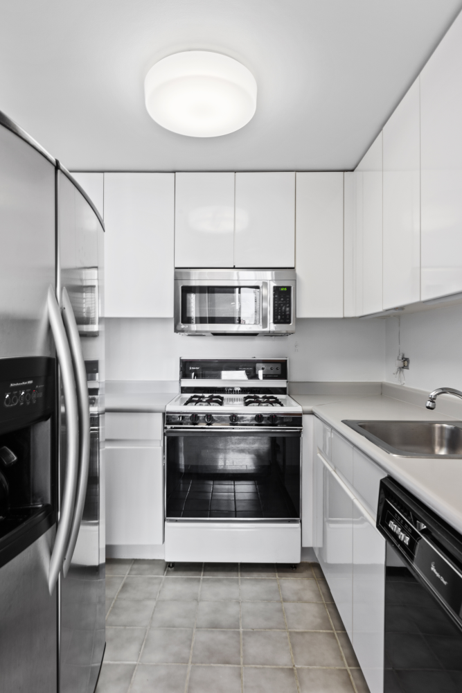 236 E 47TH Street 26C