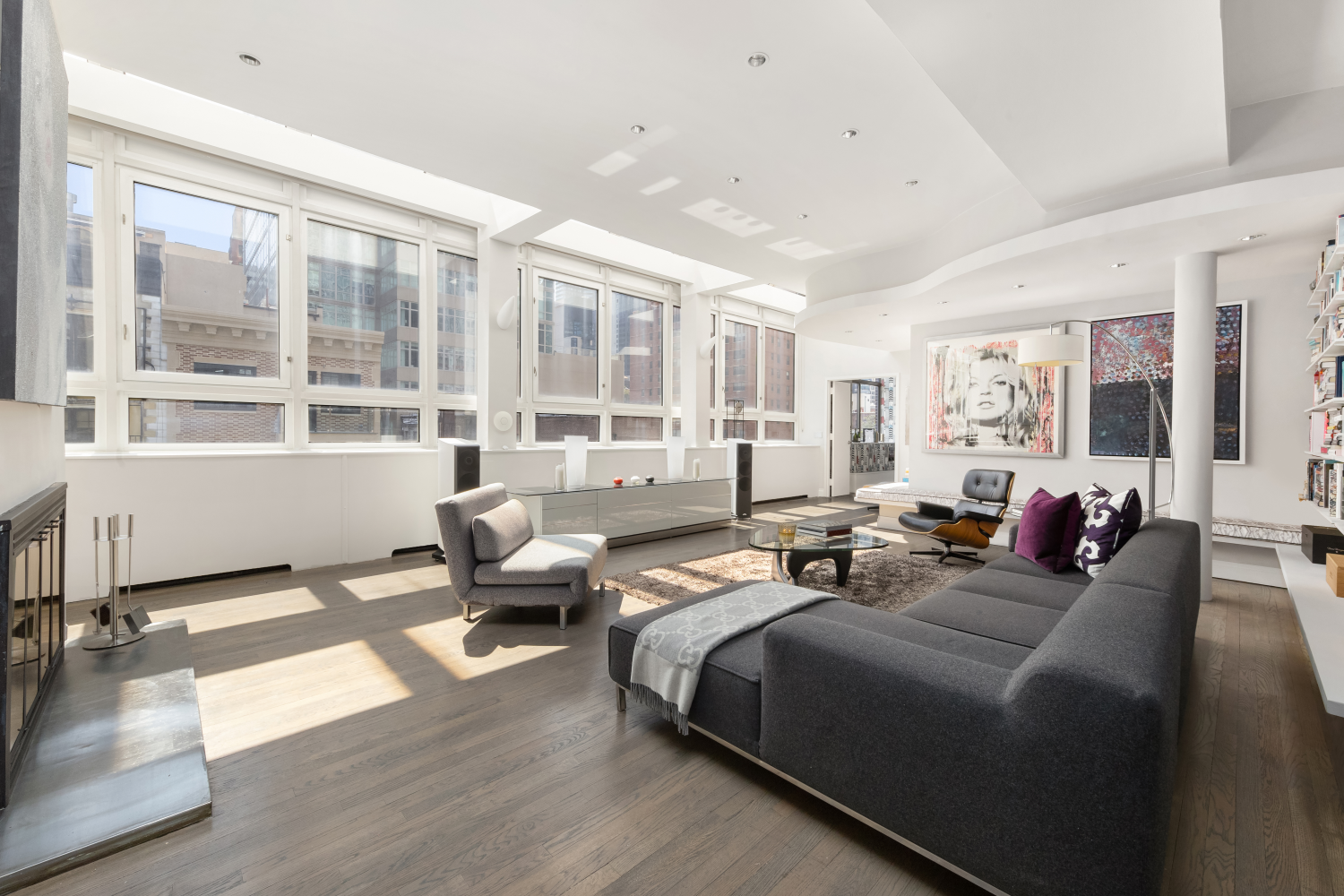 301 E 52ND Street PHC