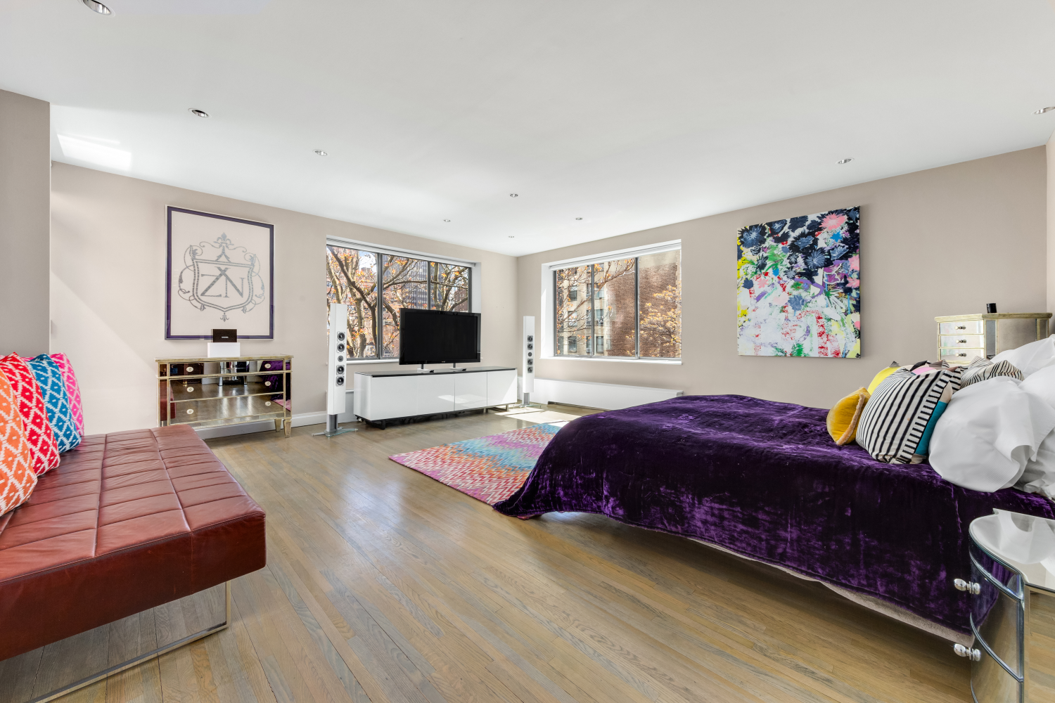 301 E 52ND Street PHC
