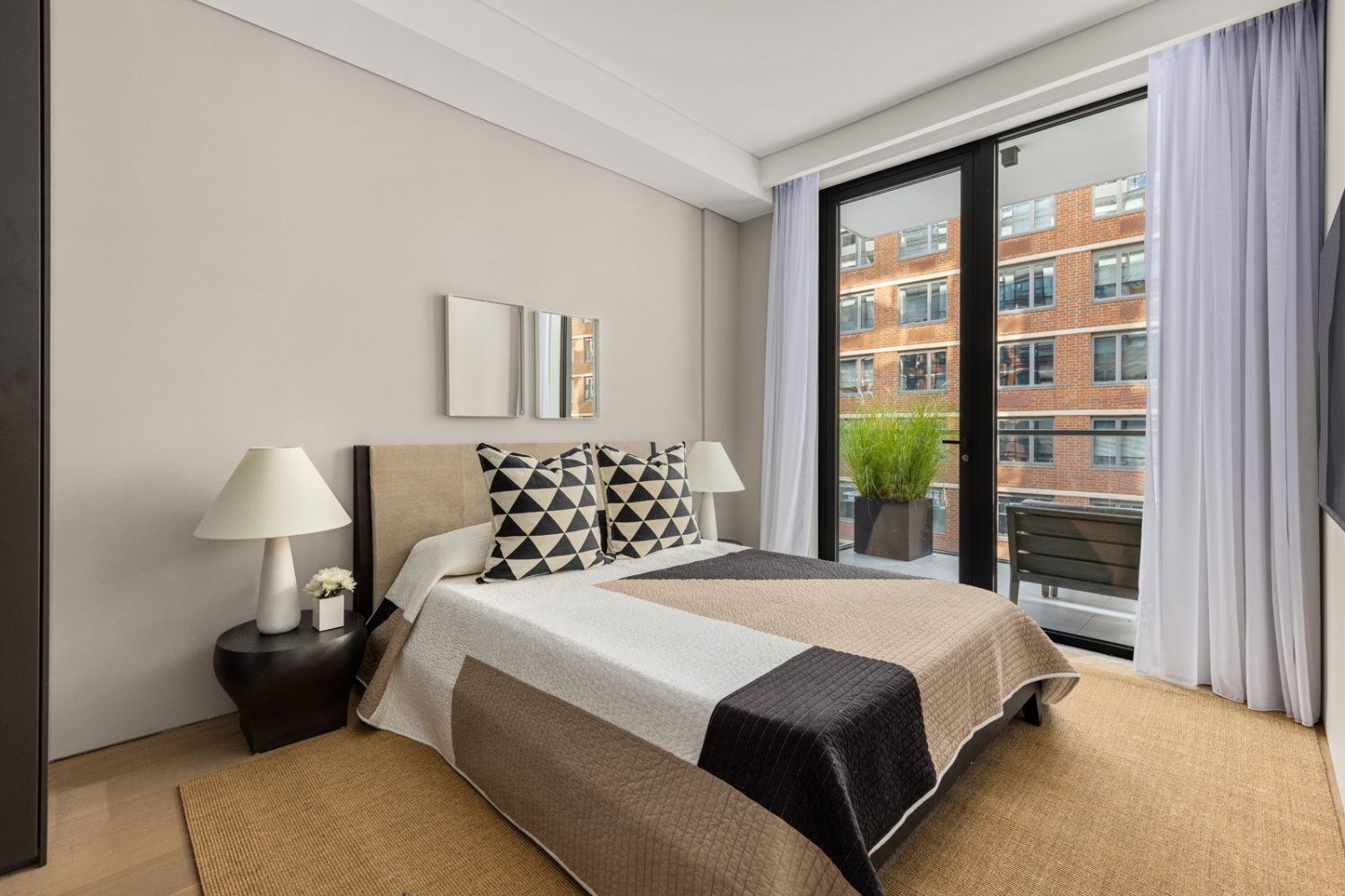 522 W 29TH Street 4A