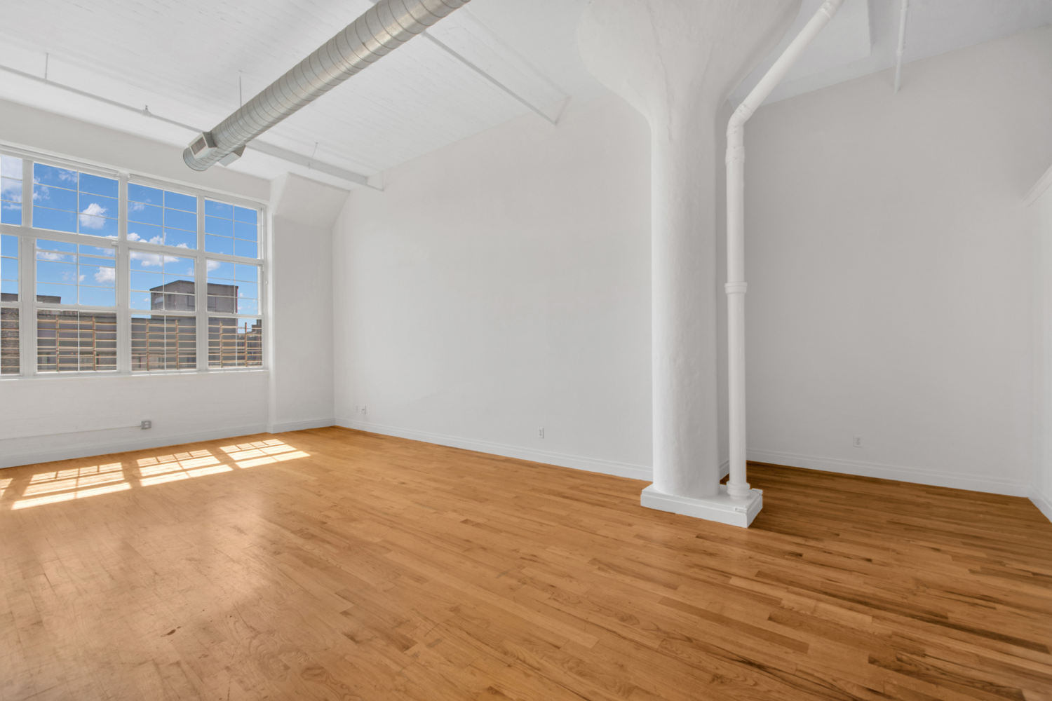 689 MYRTLE Avenue 5F