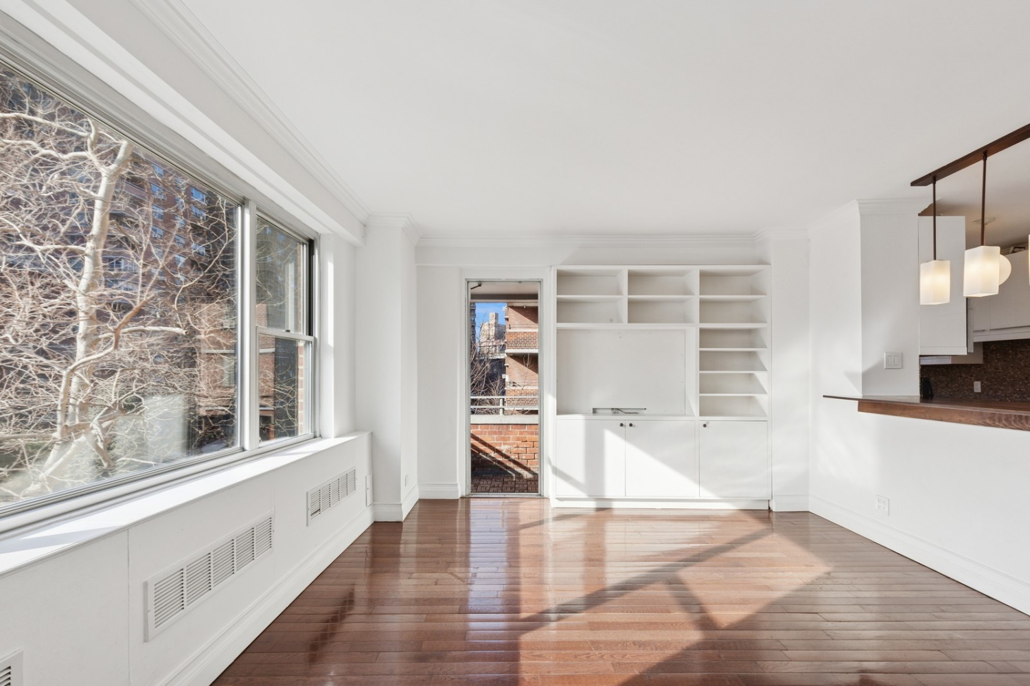 453 FDR Drive C304