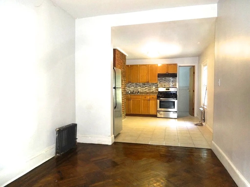 139 WOODBINE Street