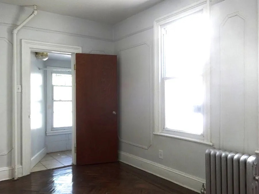 139 WOODBINE Street