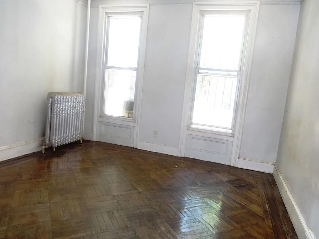 139 WOODBINE Street