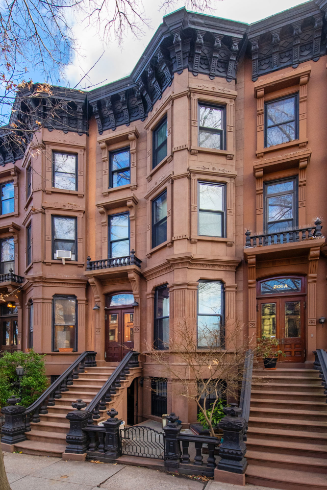 201 6TH Avenue
