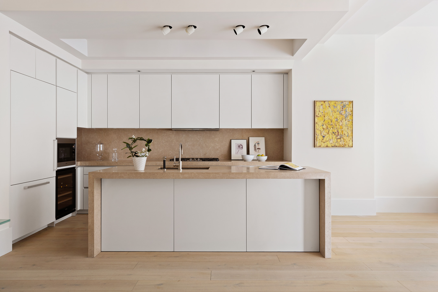 404 PARK Avenue S 8/D