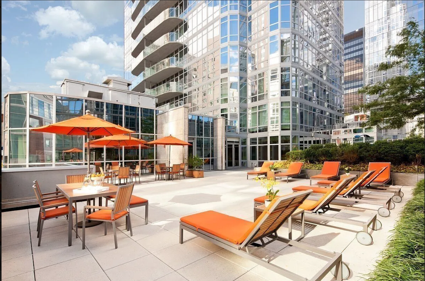 555 W 59TH Street 19A