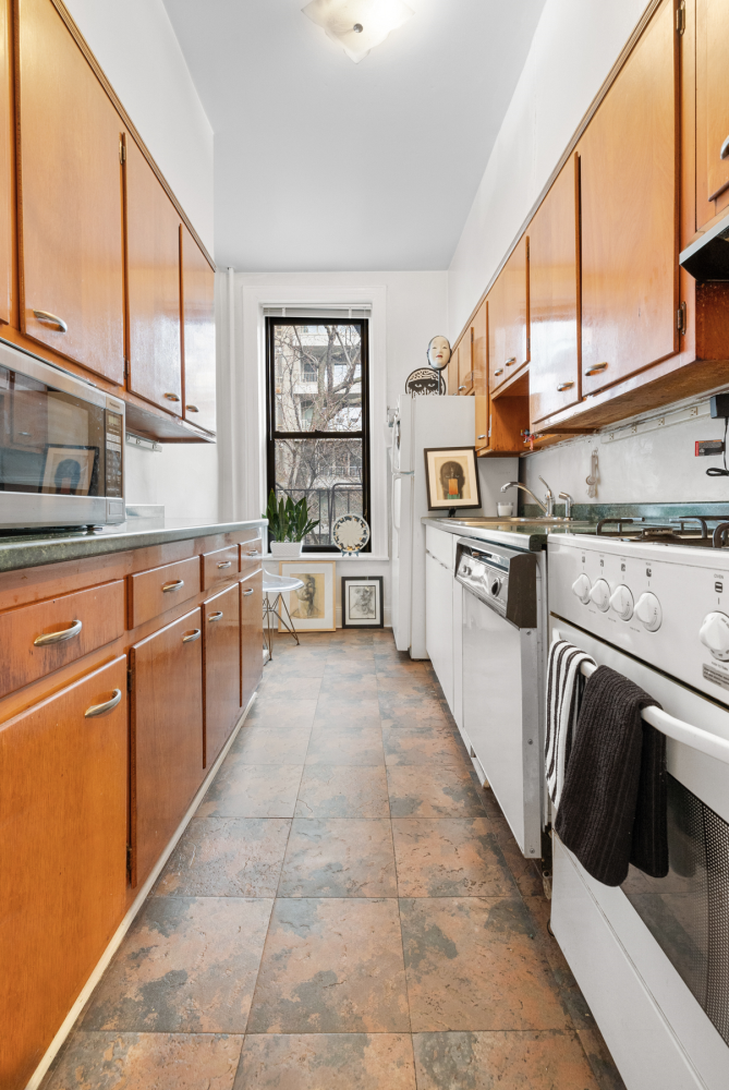 131 E 29TH Street