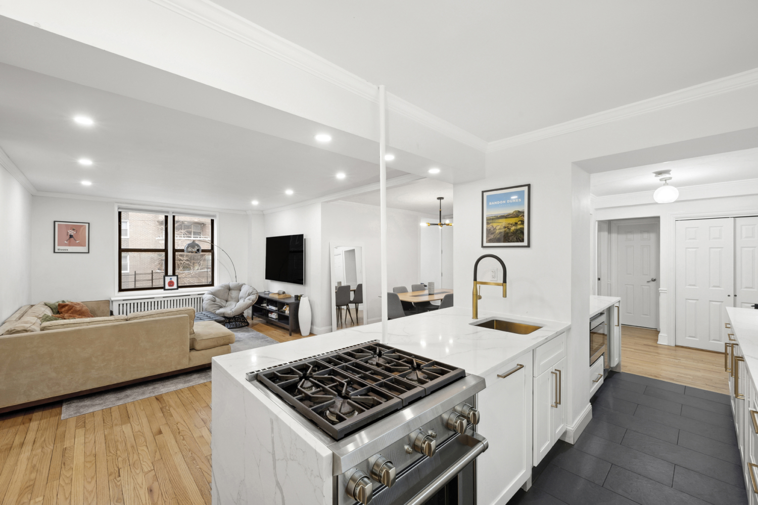 150 E 27TH Street 4FG