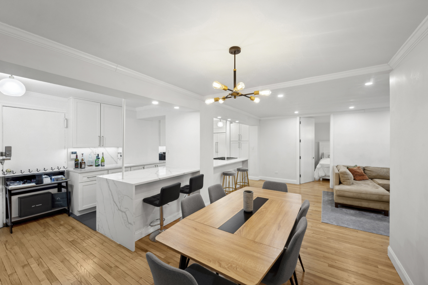 150 E 27TH Street 4FG