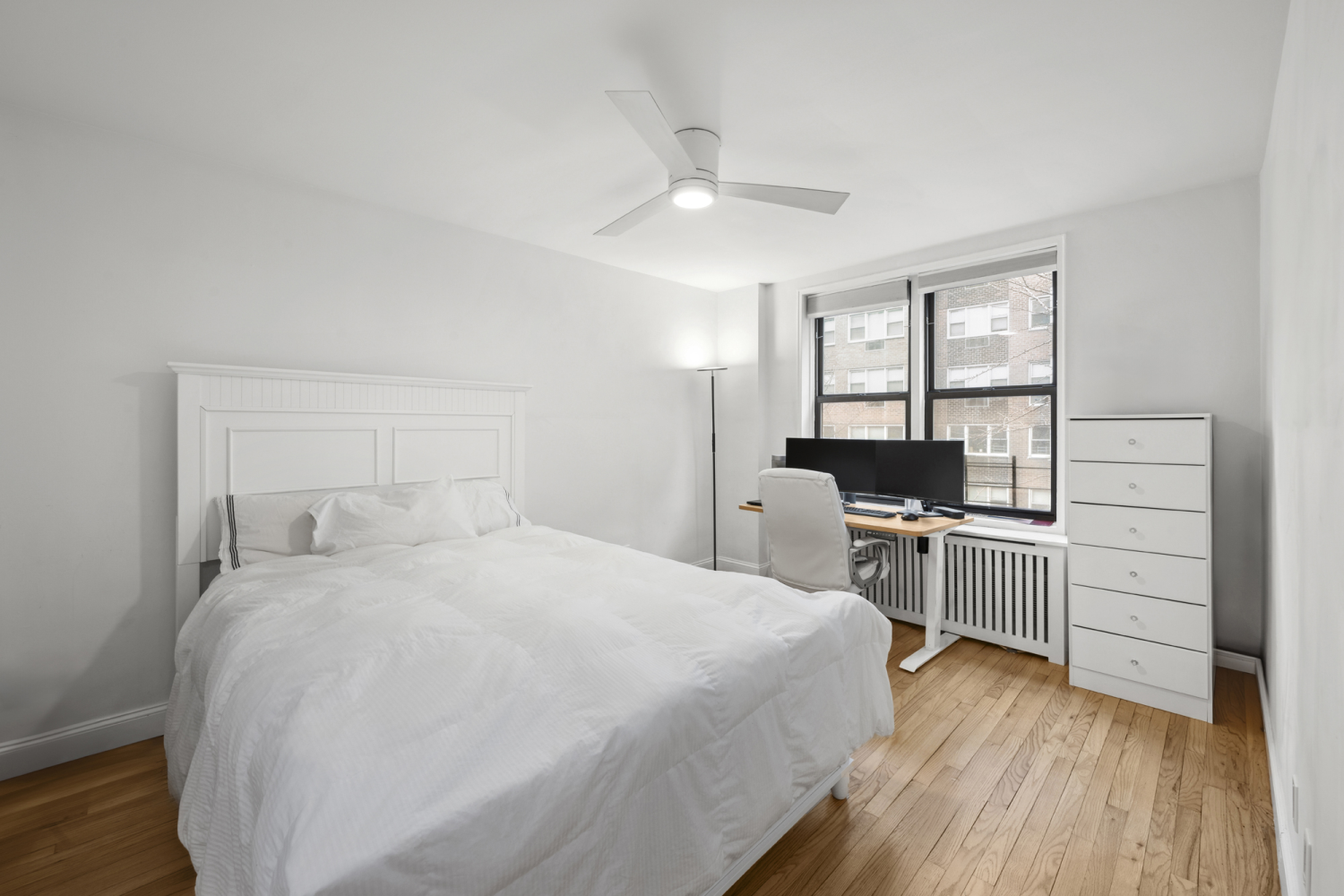 150 E 27TH Street 4FG