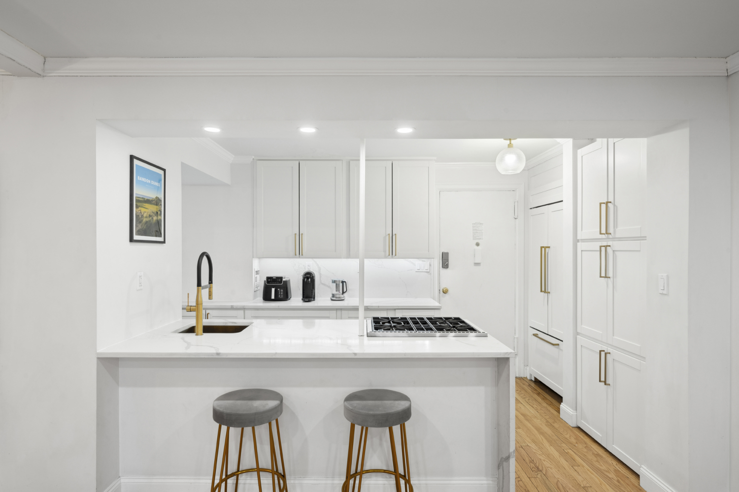 150 E 27TH Street 4FG