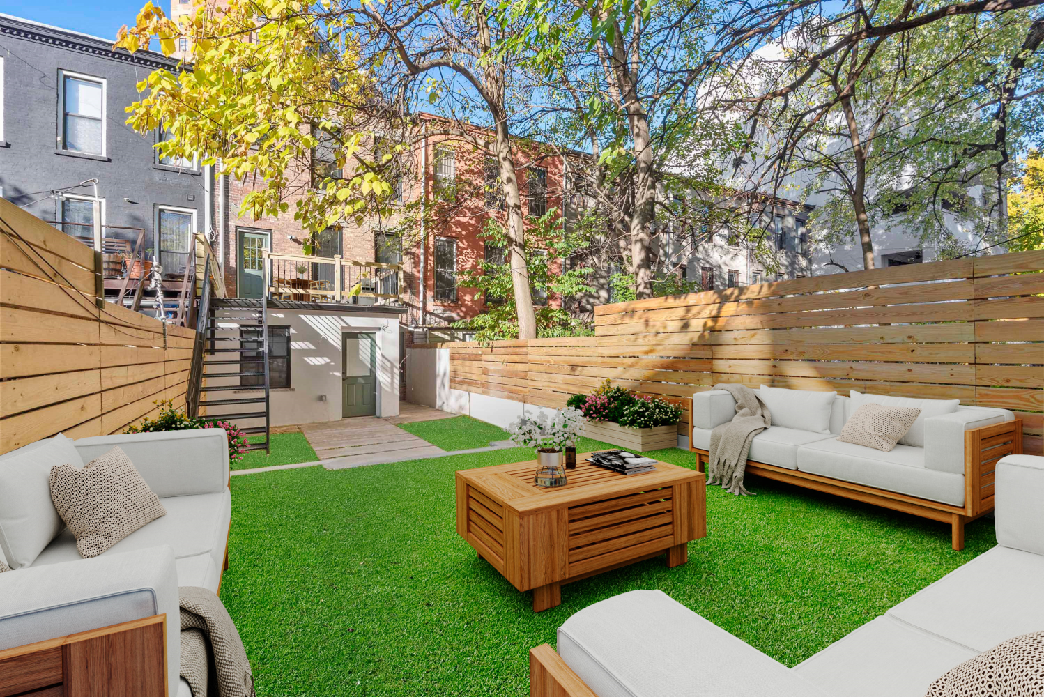 420 KOSCIUSZKO Street