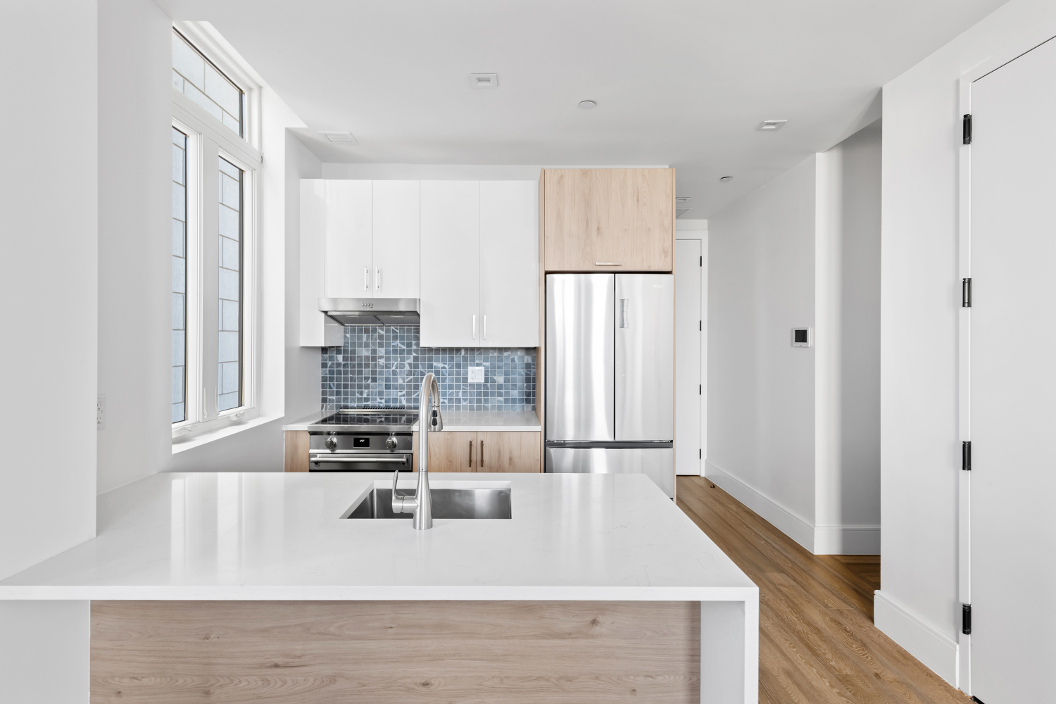68 N HENRY Street 3F