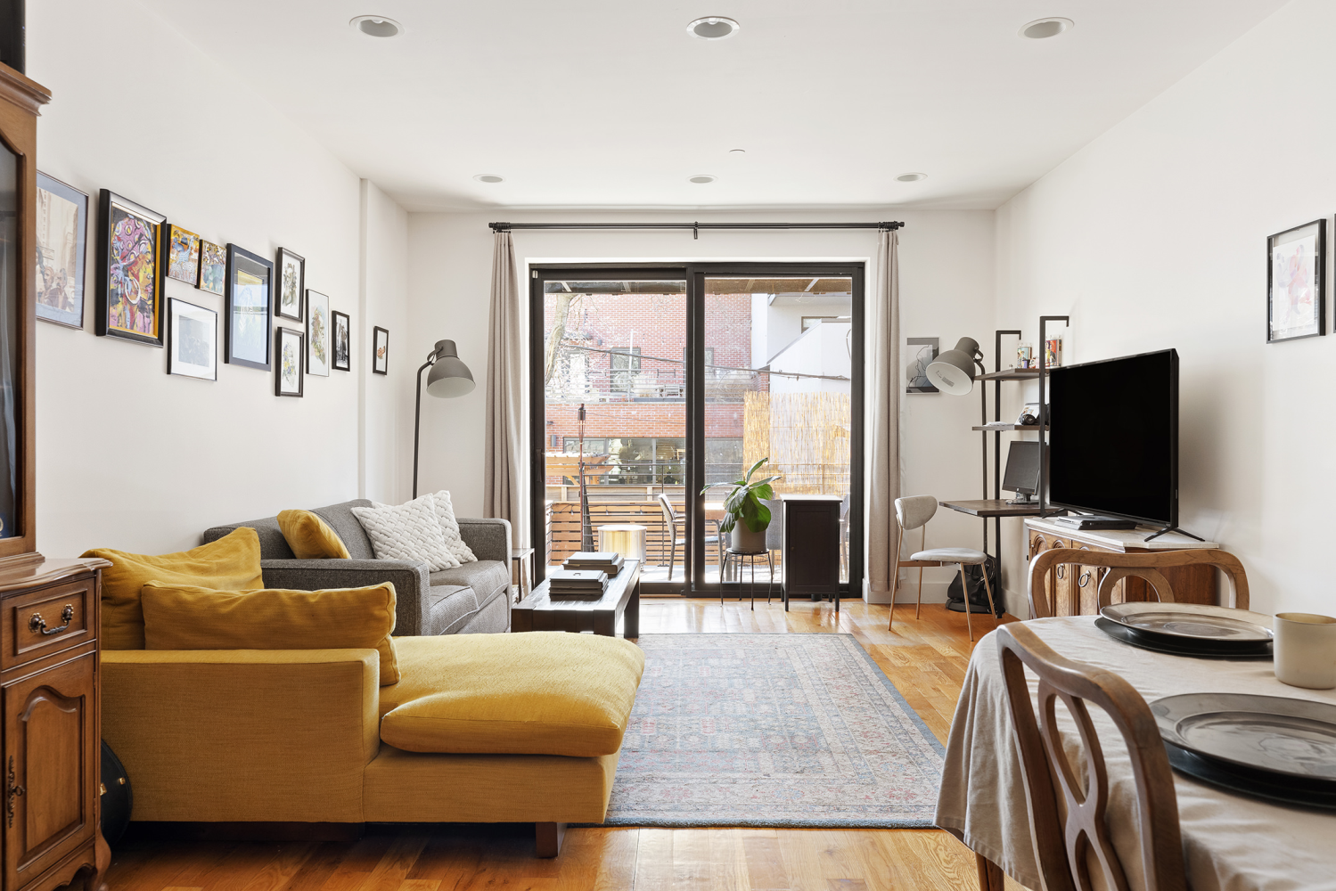 1582 PACIFIC Street 1