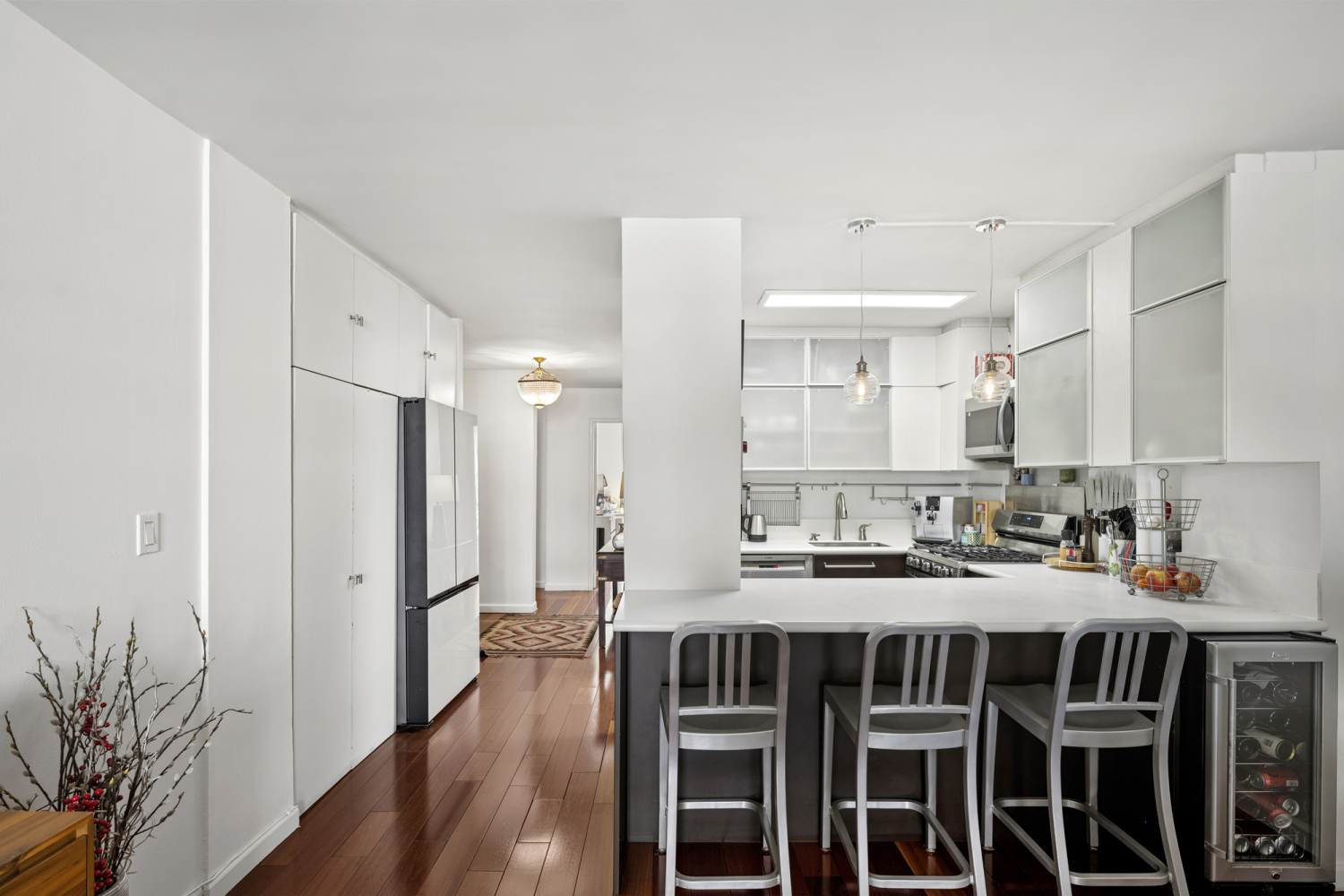 200 E 24TH Street 1201/1202