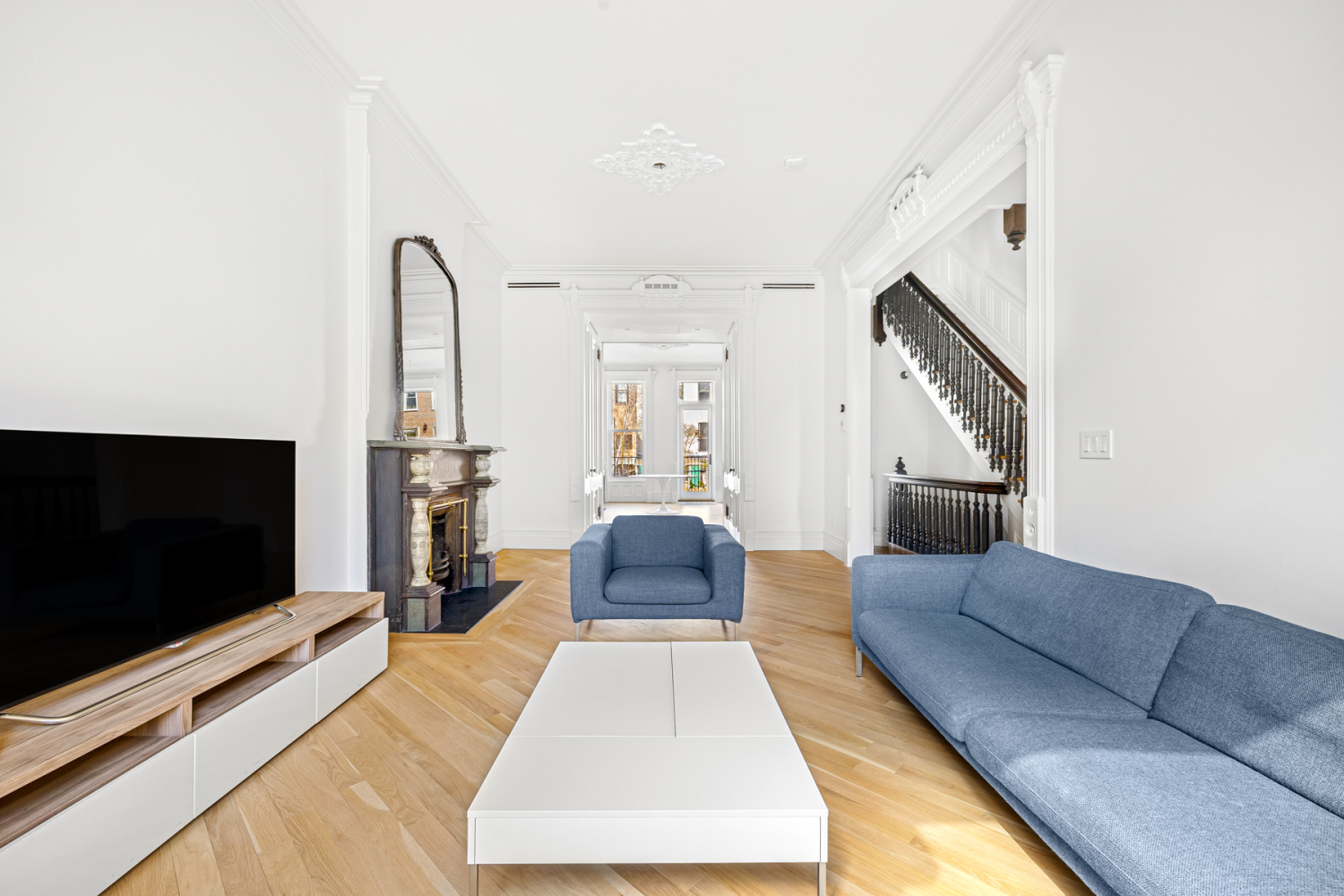 299 JEFFERSON Avenue 2