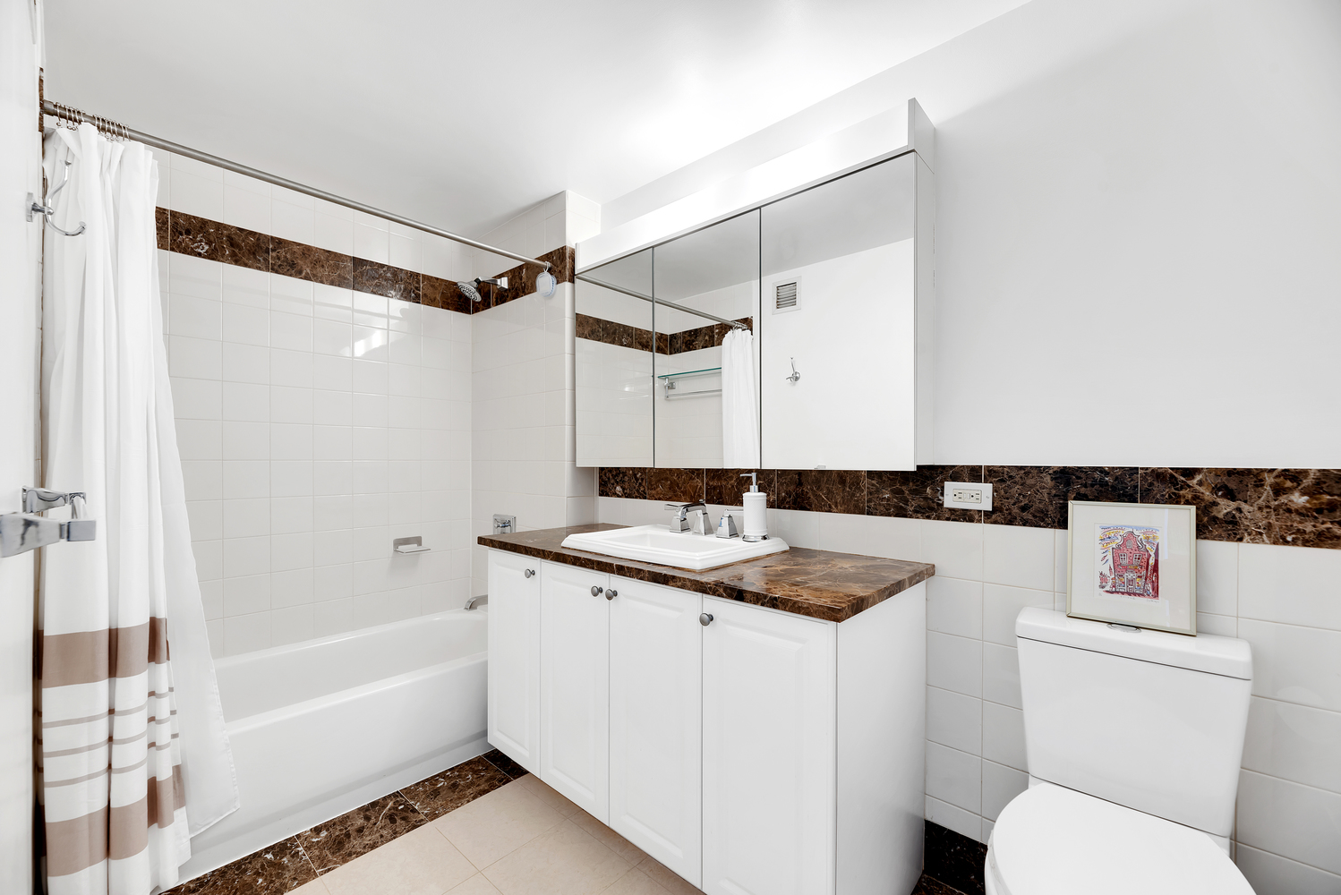 455 MAIN Street 15F