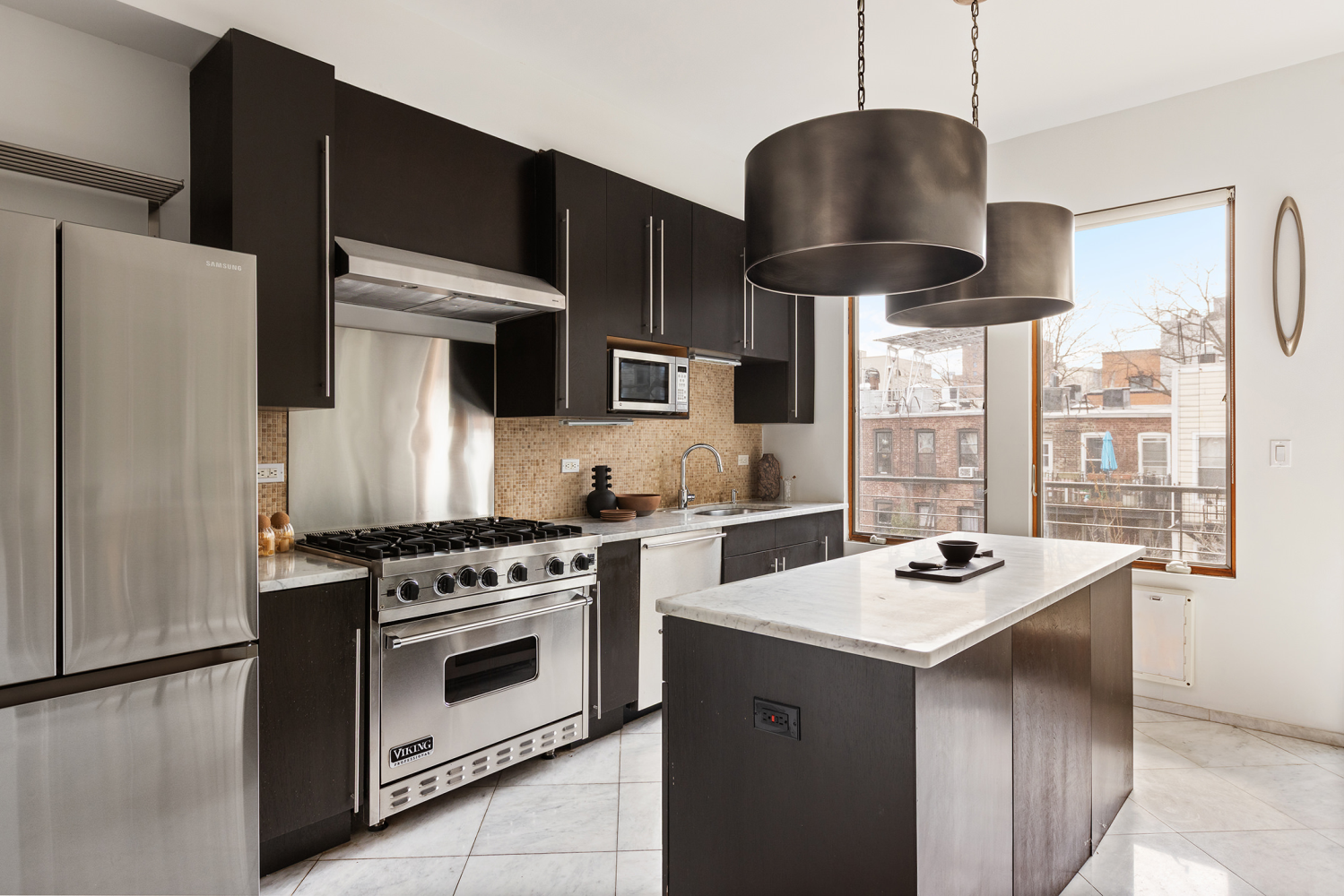 230B 7TH Street C