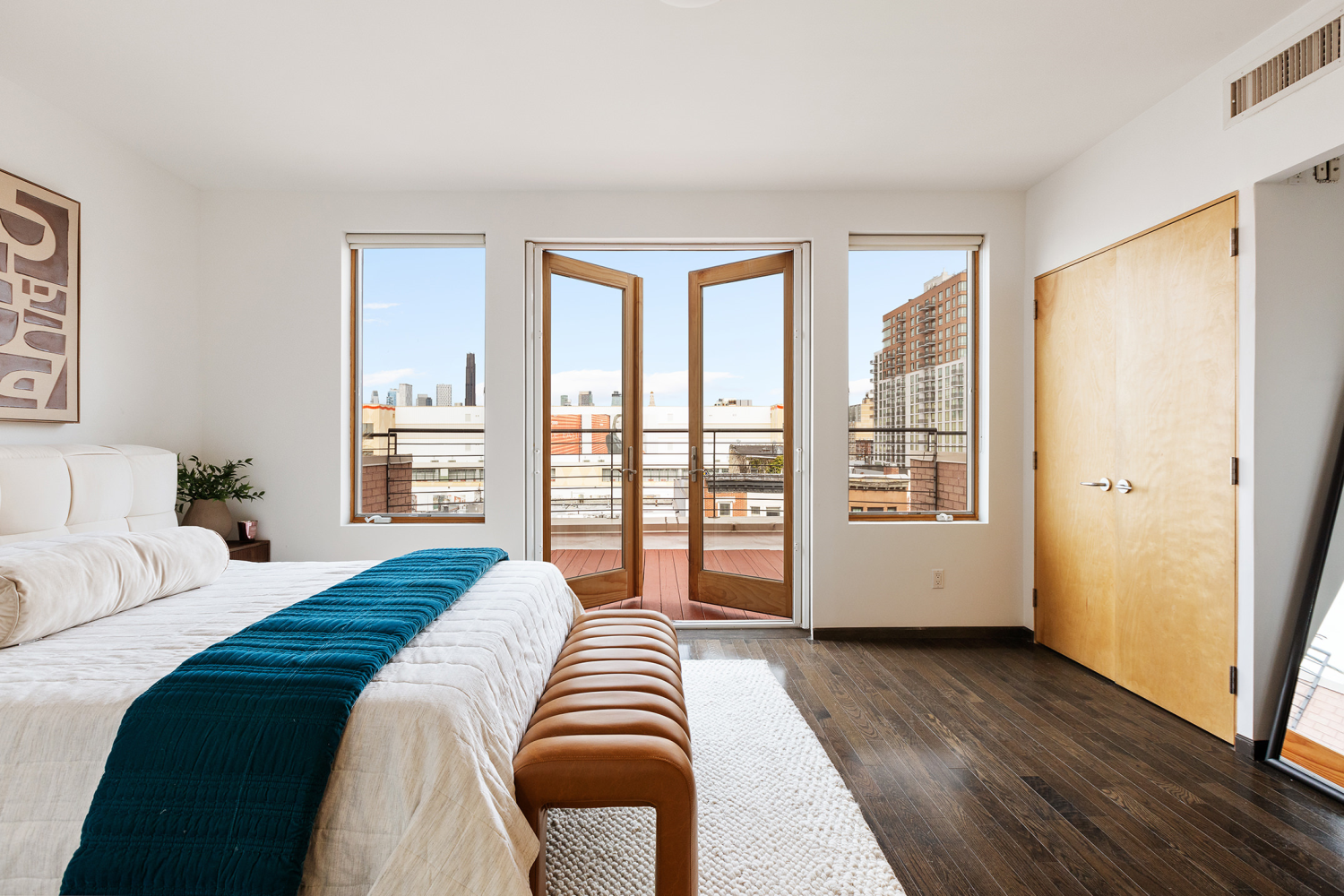 230B 7TH Street C
