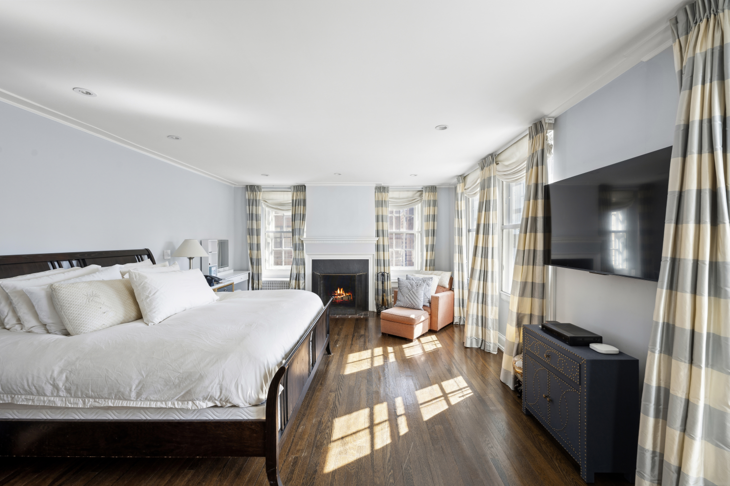 333 E 68TH Street PENTHOUSE