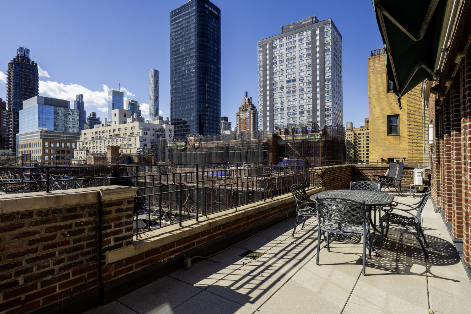 333 E 68TH Street PENTHOUSE