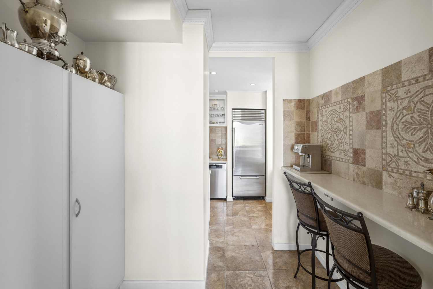 524 E 72ND Street 33CDE