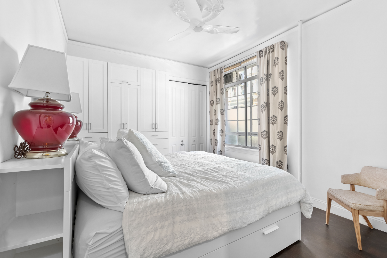 224 East 17TH Street 1F