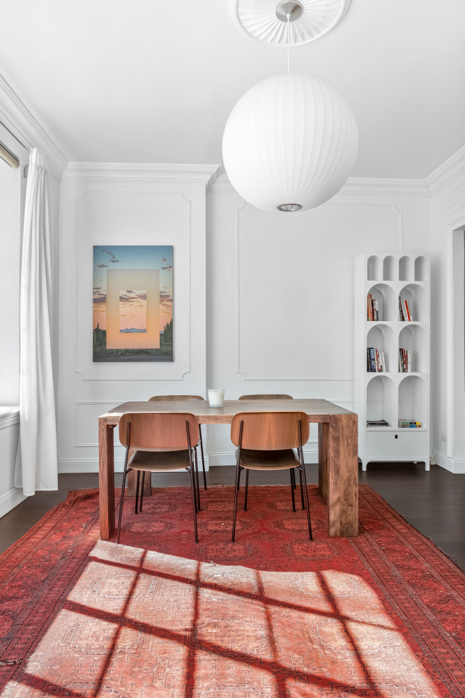 224 East 17TH Street 1F