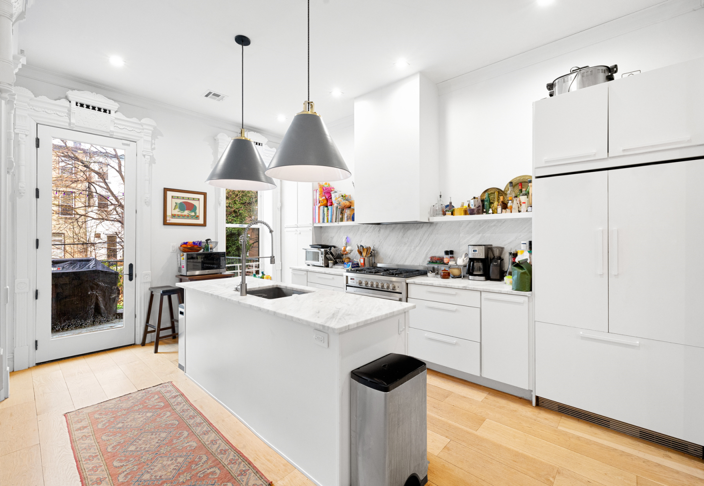 532 MONROE Street TH