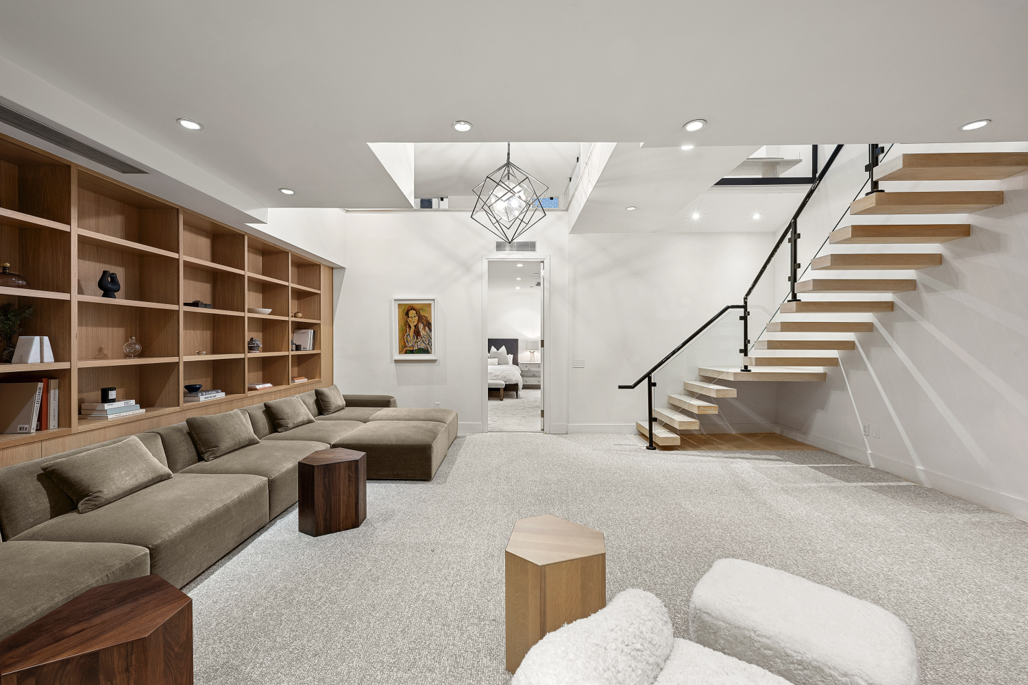 53 WARREN Street 1