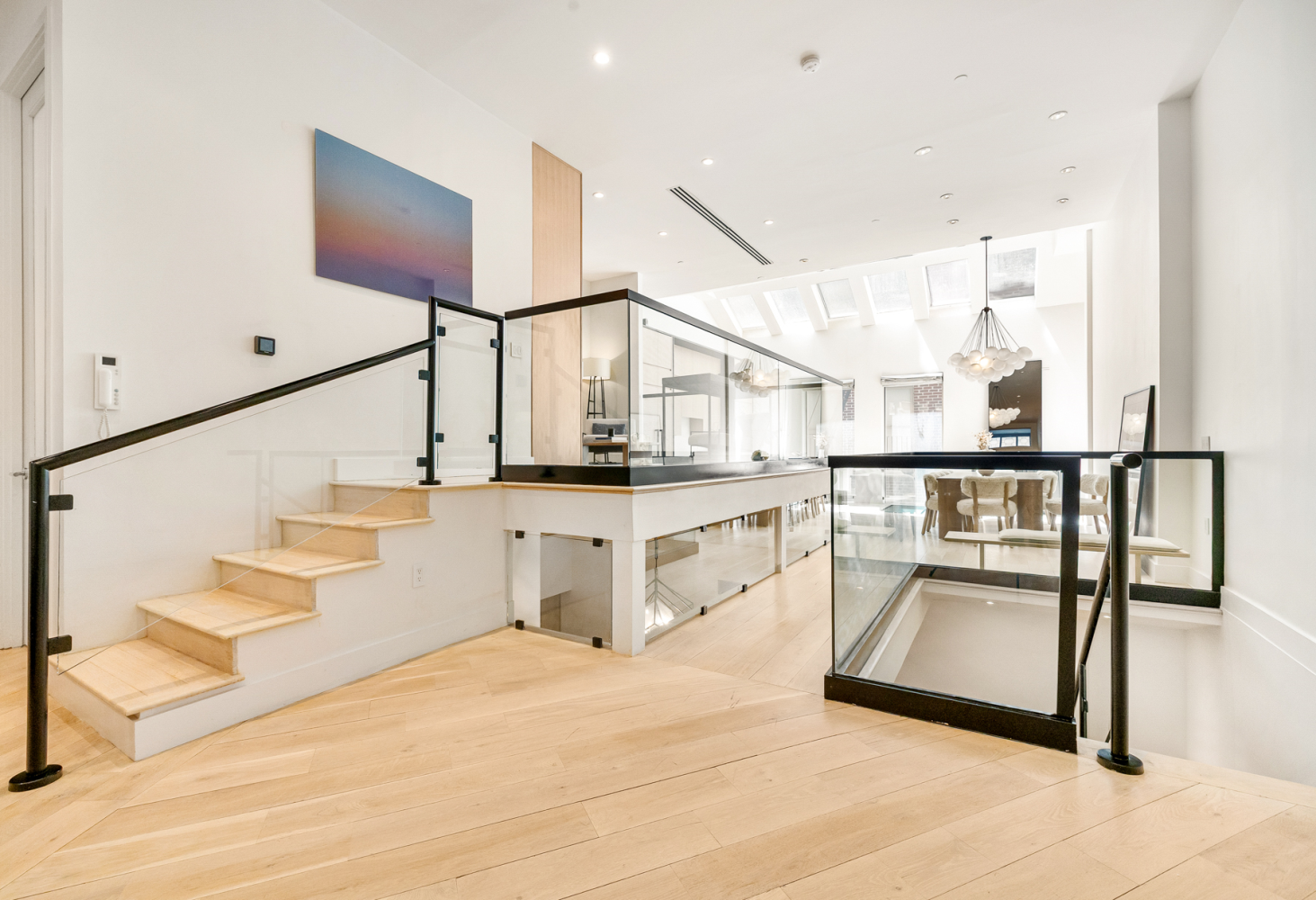 53 WARREN Street 1
