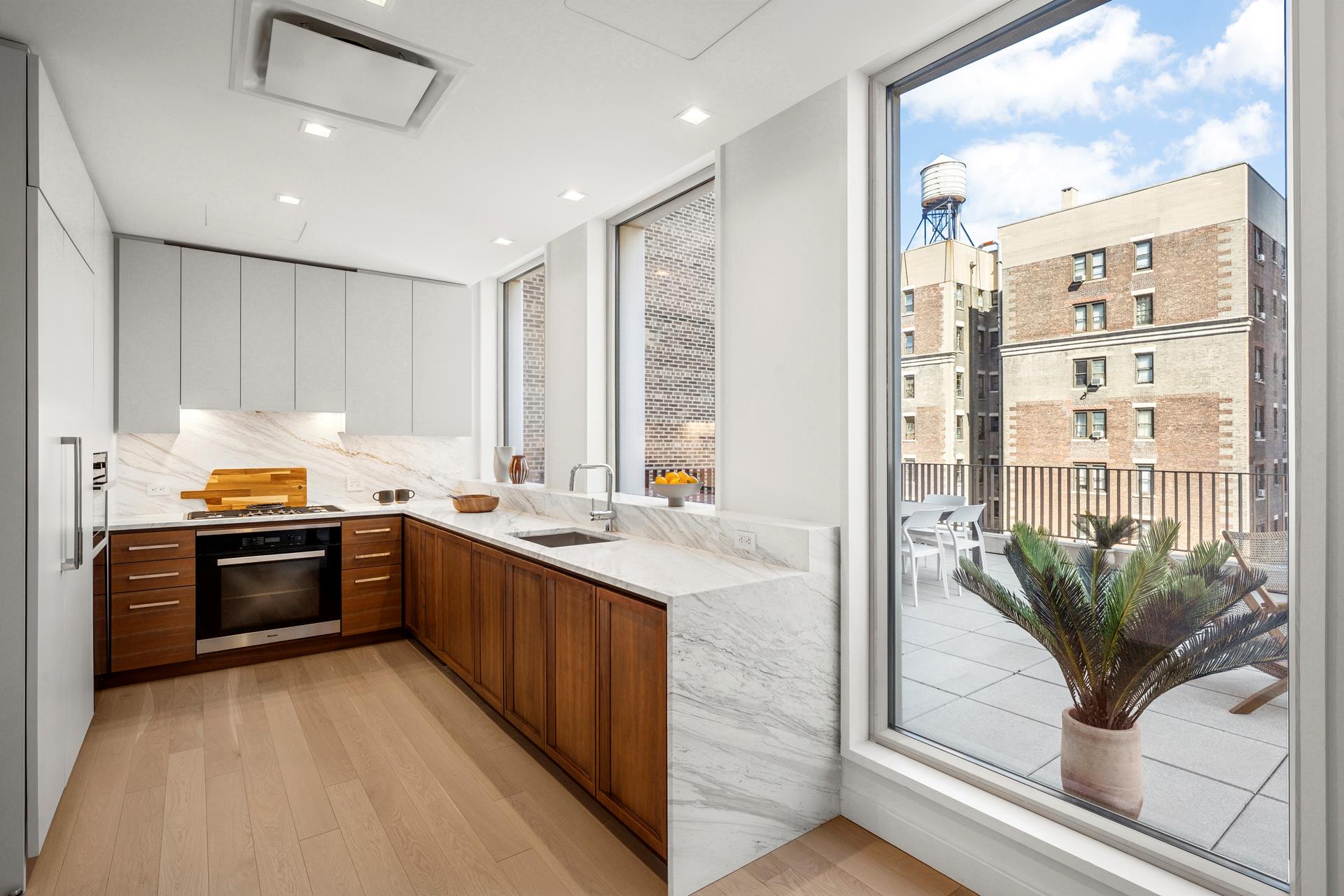 212 W 93RD Street 7A
