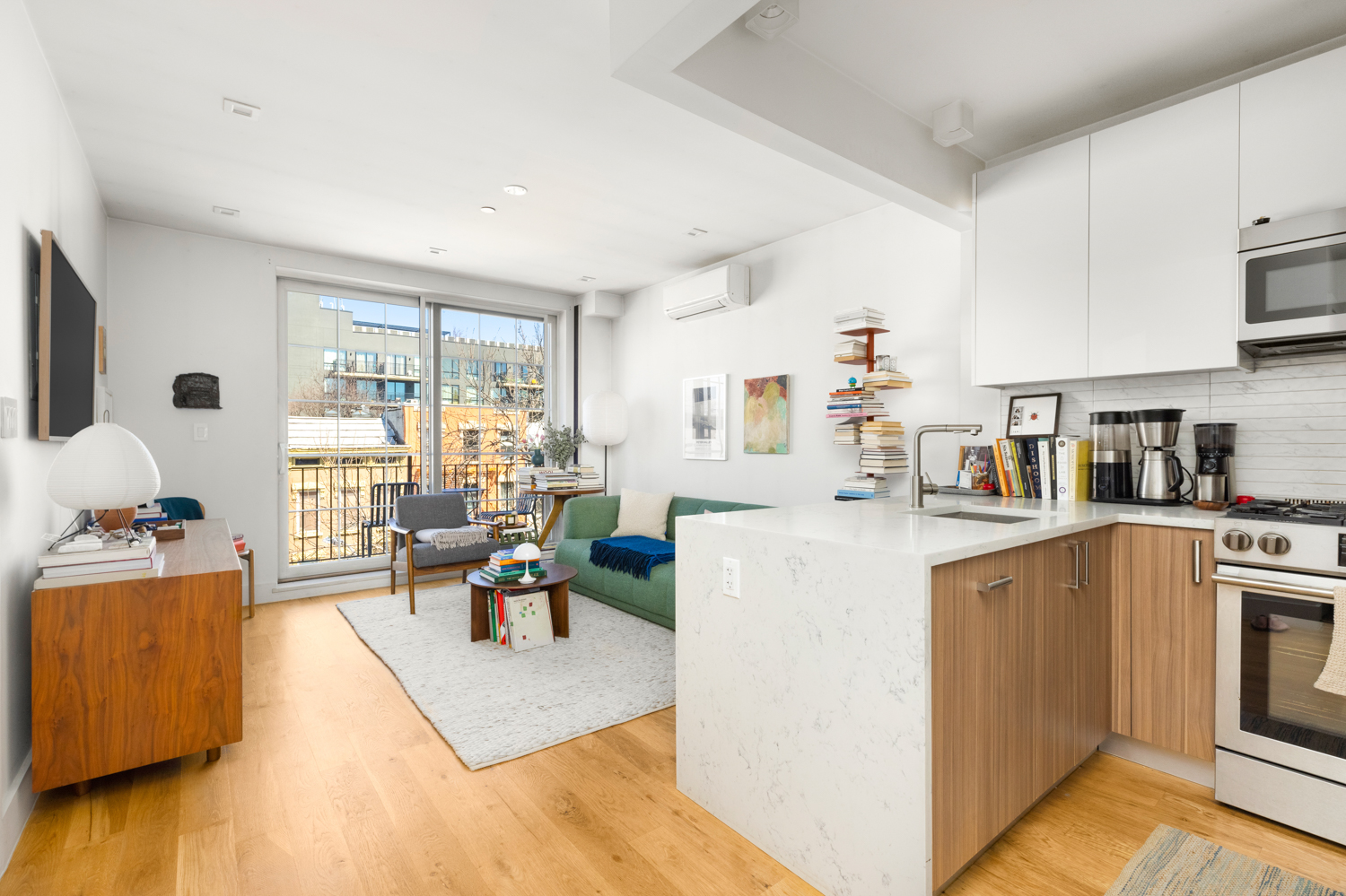 838 QUINCY Street 4F