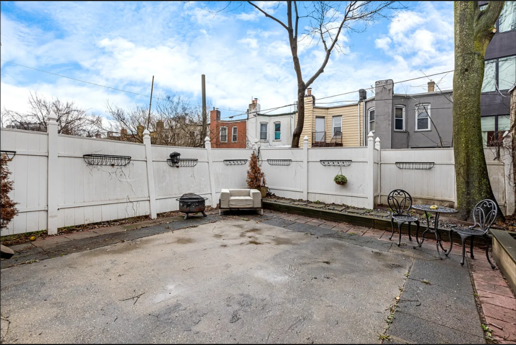 332 LEFFERTS Avenue
