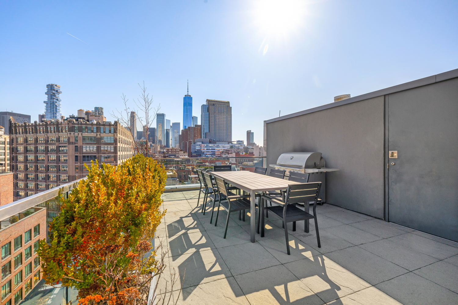 15 RENWICK Street TH3