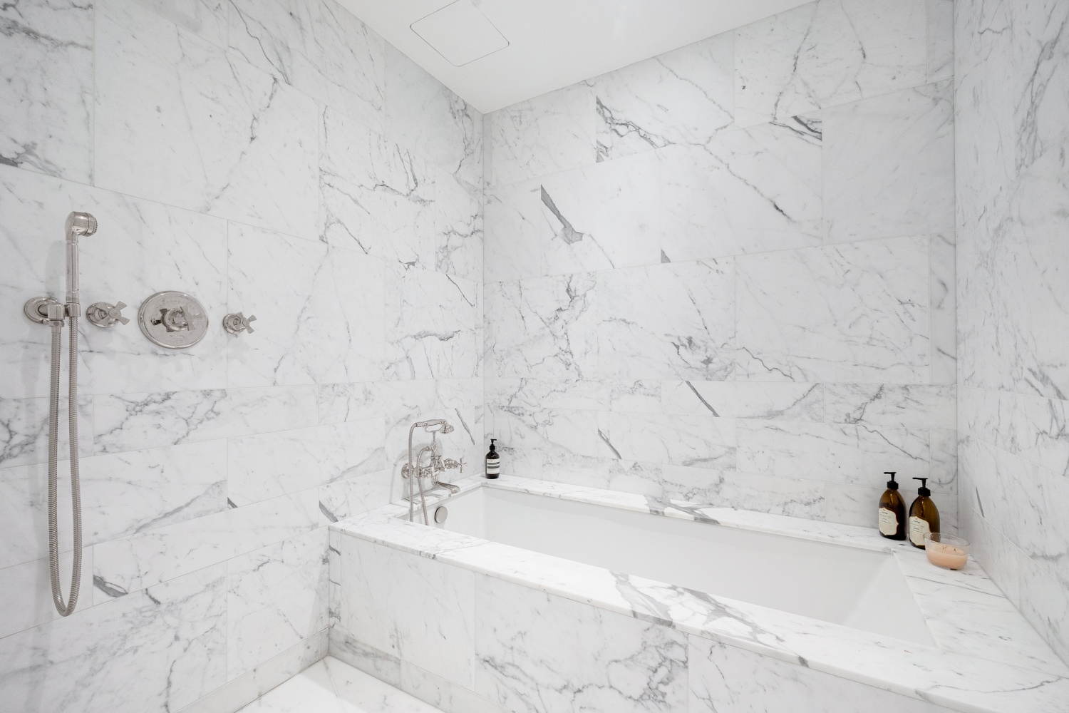 15 RENWICK Street TH3