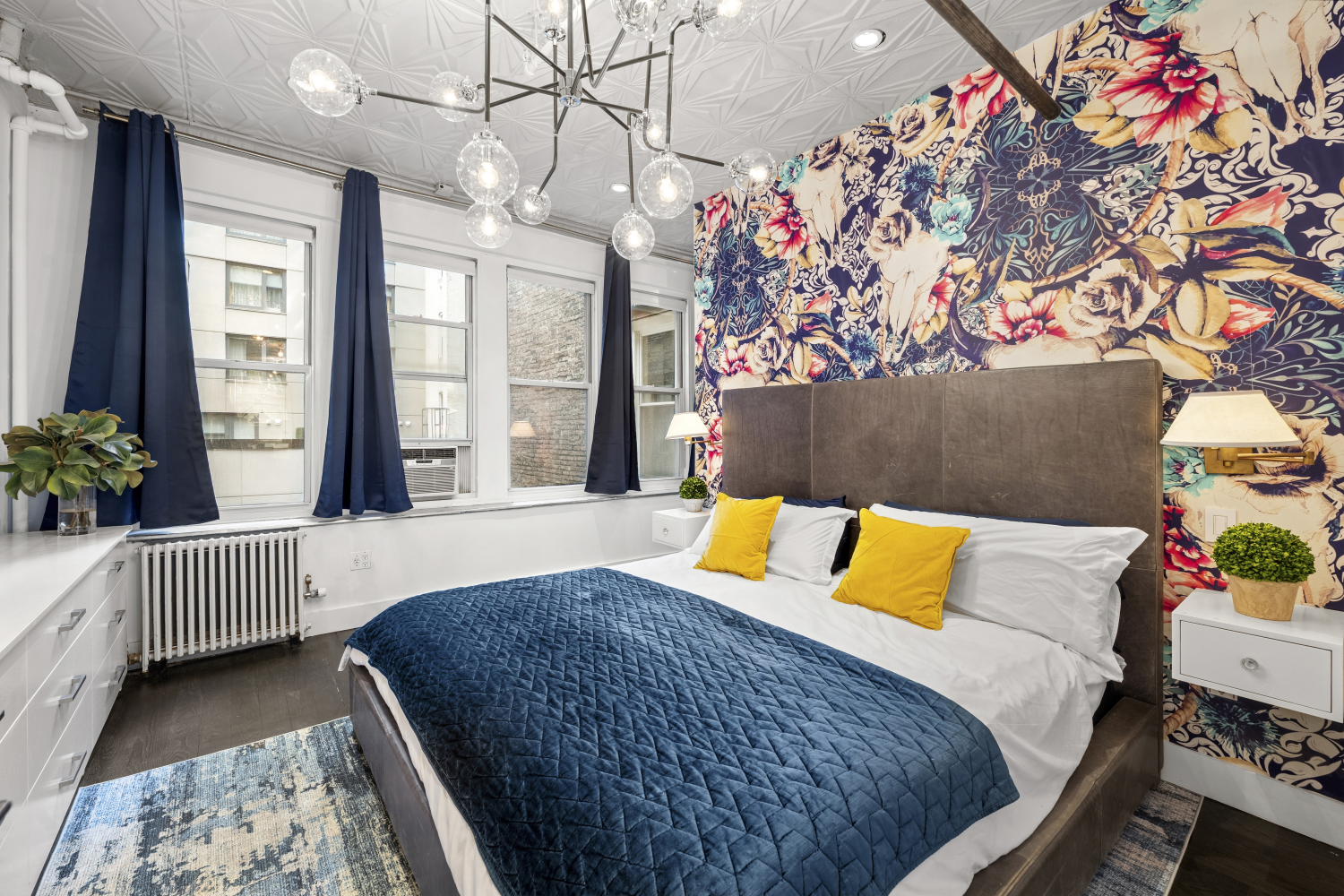143 W 27TH Street 3F