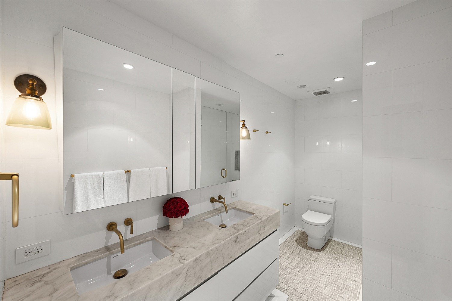 143 W 27TH Street 3F